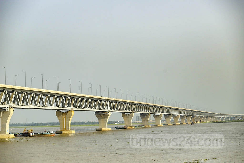  ৬ কিলোমিটার দীর্ঘ পদ্মা সেতু বেঁধেছে দক্ষিণাঞ্চলের সঙ্গে রাজধানীসহ মধ্যাঞ্চলকে ছবি: মাহমুদ জামান অভি